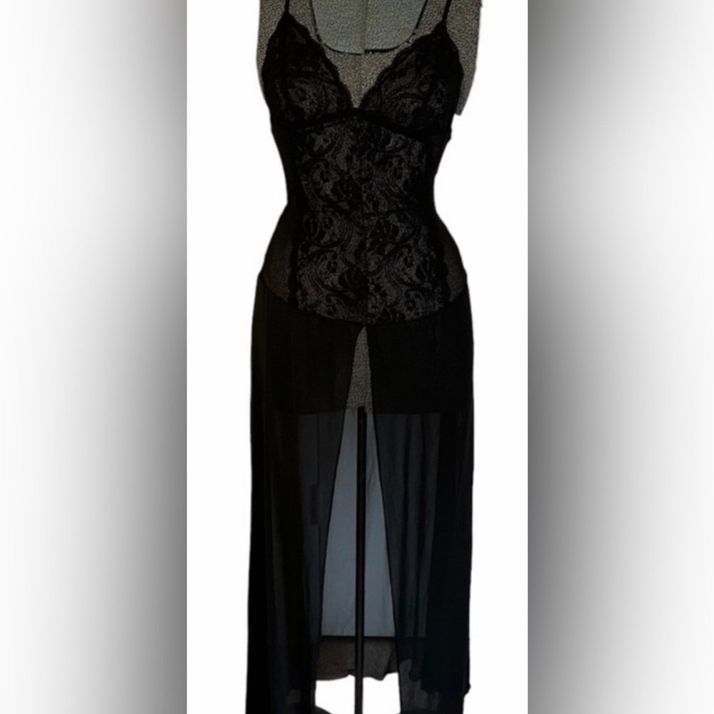 Seven till Midnight NWT Sexy Sheer Black Lace Lingerie Nightgown/Matching Thong